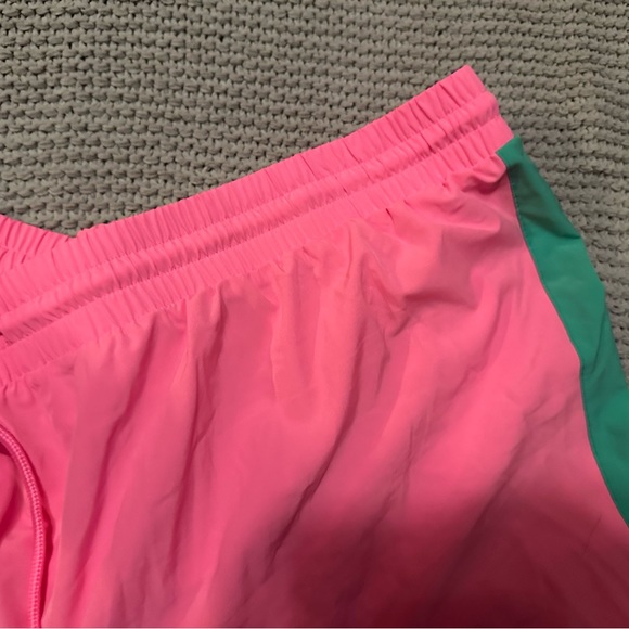 Like New Size 4X Hot Pink and Teal Crown & Ivy Athletic Shorts - Picture 3 of 6